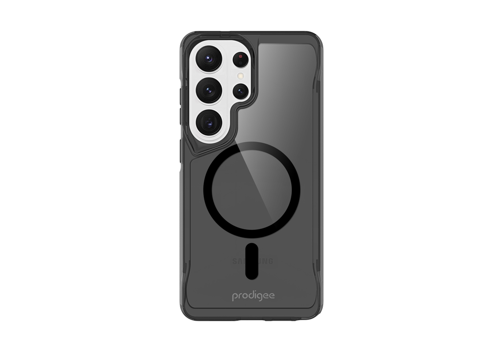 Galaxy S26 Plus: Super Hero, Smoke